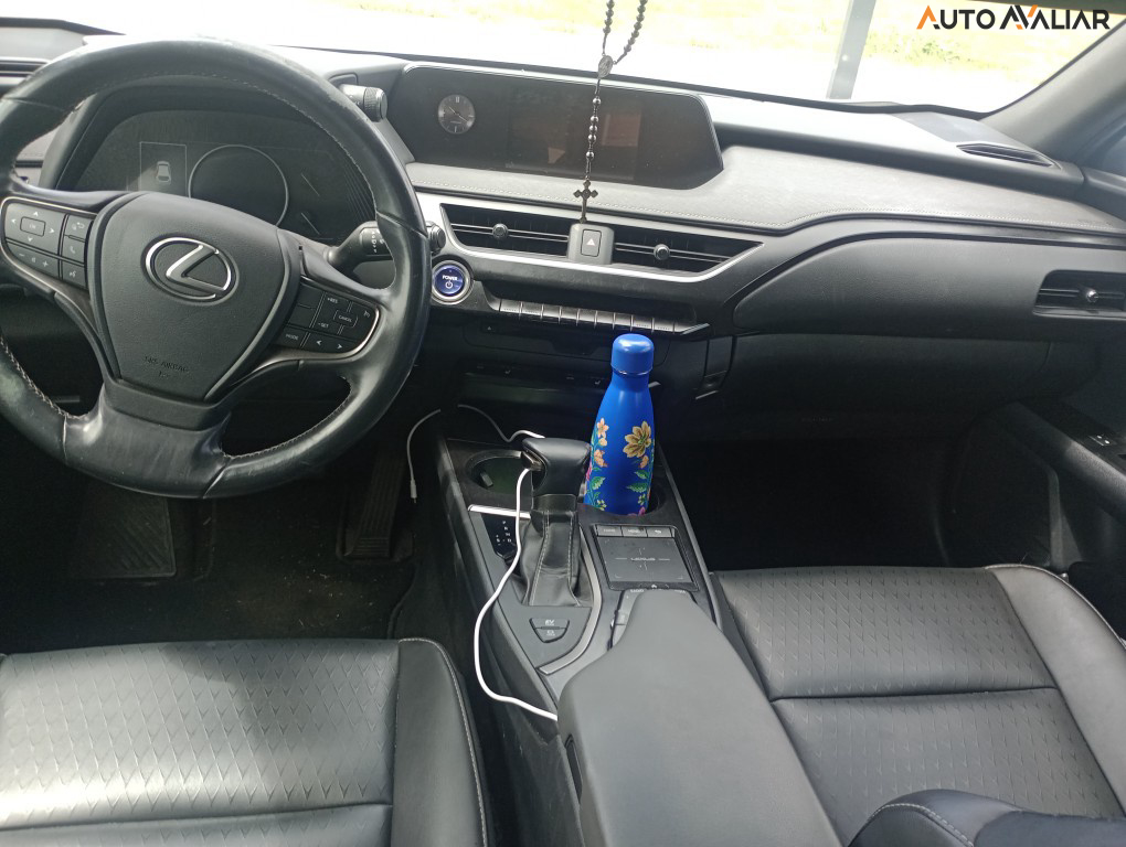 LEXUS UX 250H 2.0 VVT-I HYBRID DYNAMIC CVT