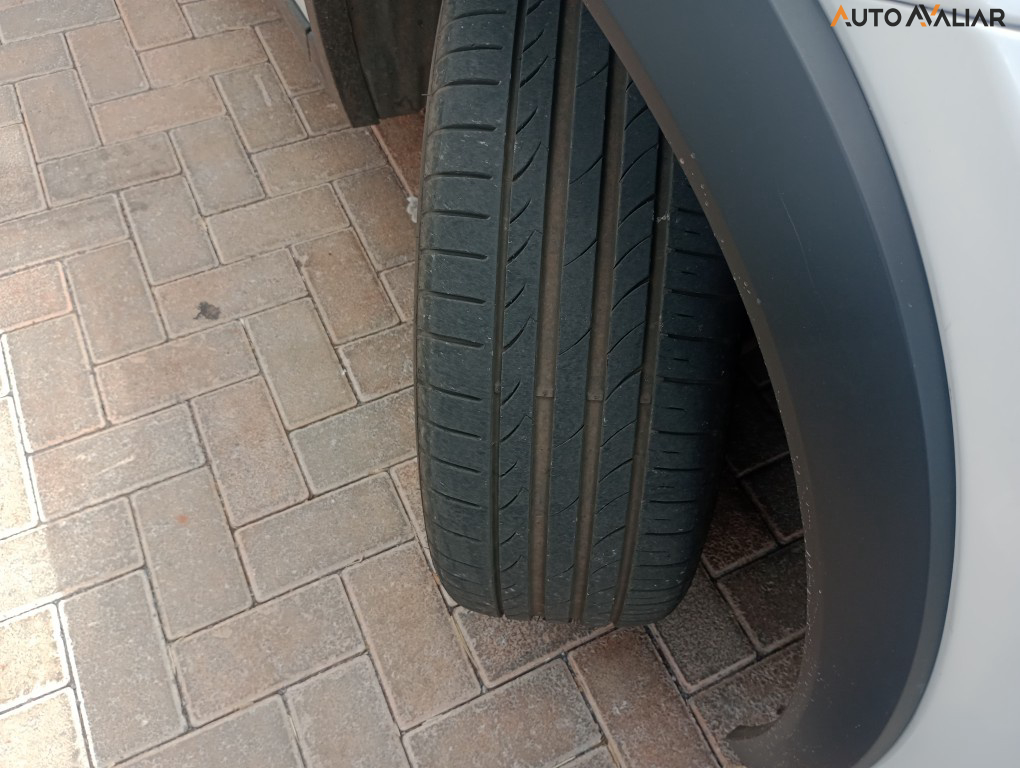 LEXUS UX 250H 2.0 VVT-I HYBRID DYNAMIC CVT