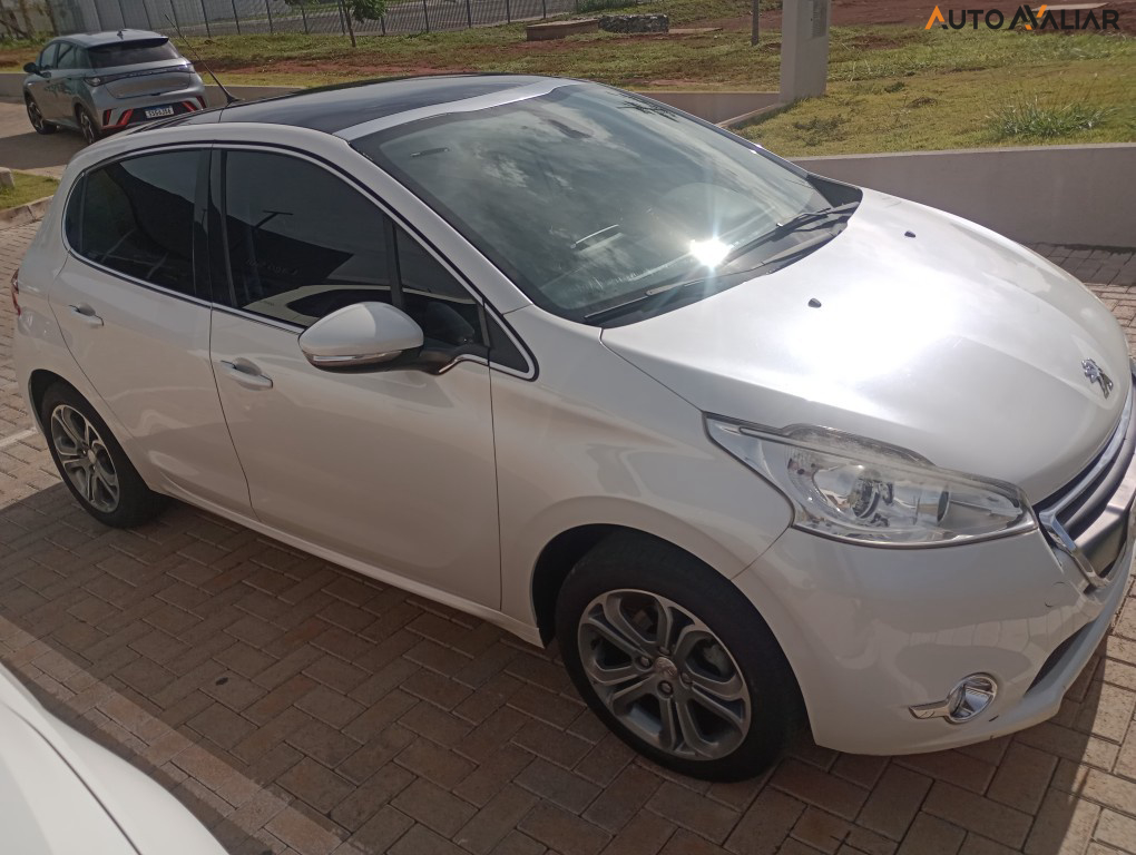 PEUGEOT 208 1.6 GRIFFE 16V FLEX 4P AUTOMATICO