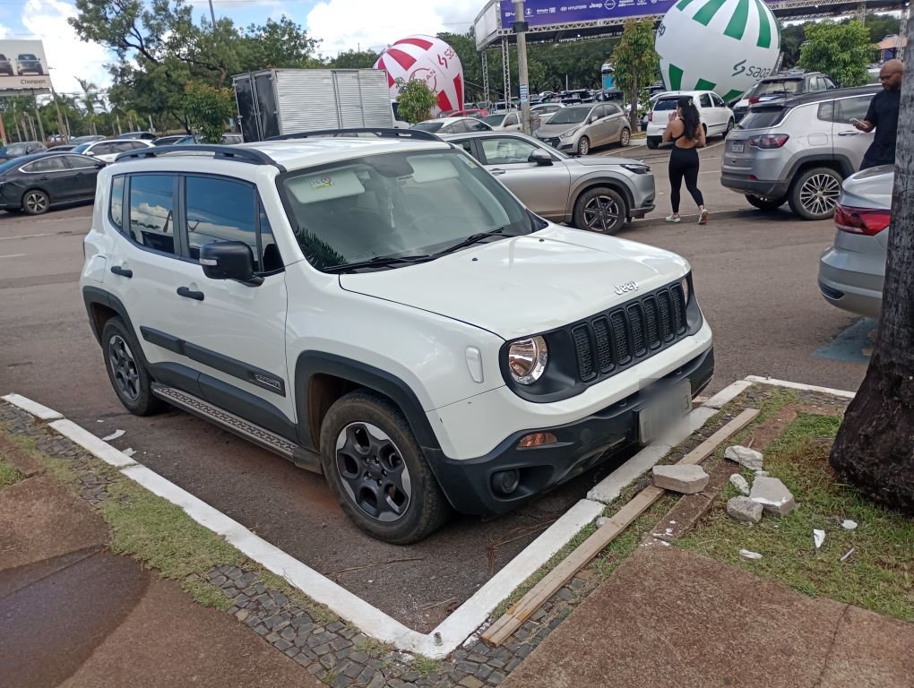 JEEP RENEGADE 1.8 16V FLEX SPORT 4P MANUAL