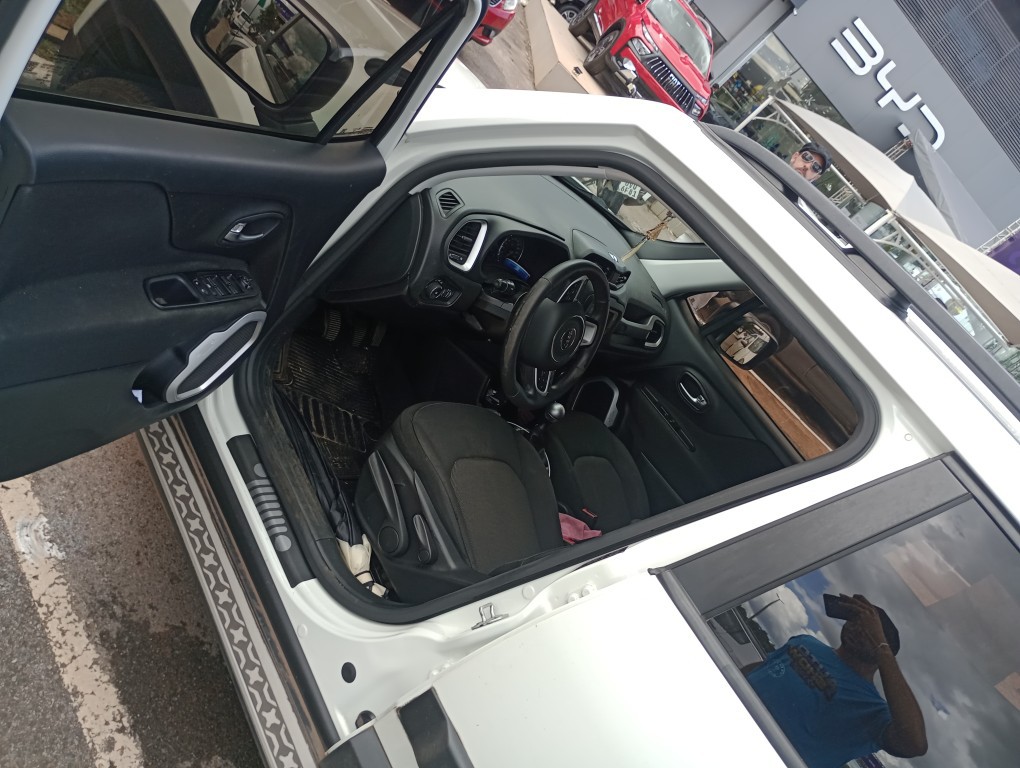 JEEP RENEGADE 1.8 16V FLEX SPORT 4P MANUAL
