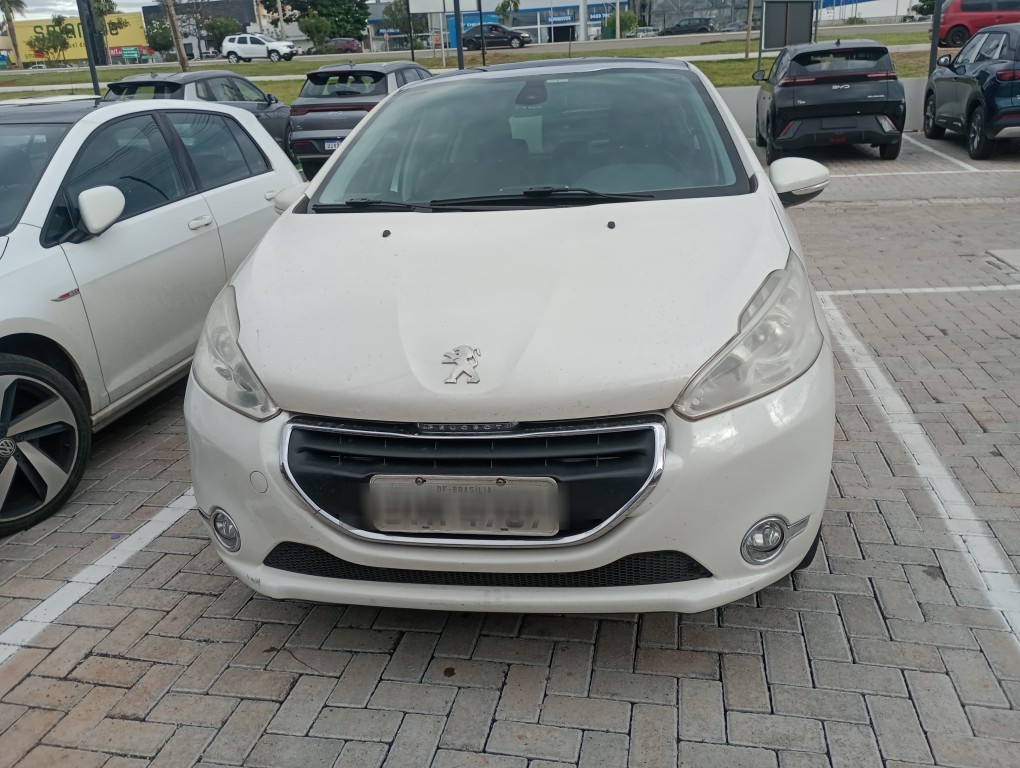 PEUGEOT 208 1.6 GRIFFE 16V FLEX 4P MANUAL