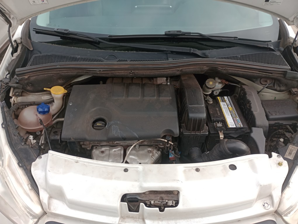 PEUGEOT 208 1.6 GRIFFE 16V FLEX 4P MANUAL