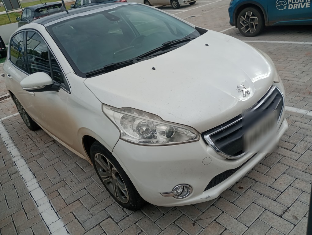 PEUGEOT 208 1.6 GRIFFE 16V FLEX 4P MANUAL