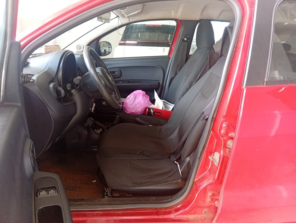 FIAT MOBI 1.0 8V EVO FLEX LIKE. MANUAL