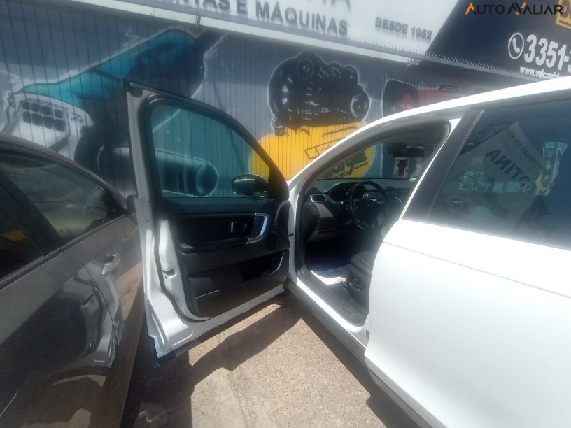 LAND ROVER DISCOVERY SPORT 2.0 D180 TURBO DIESEL SE AUTOMATICO