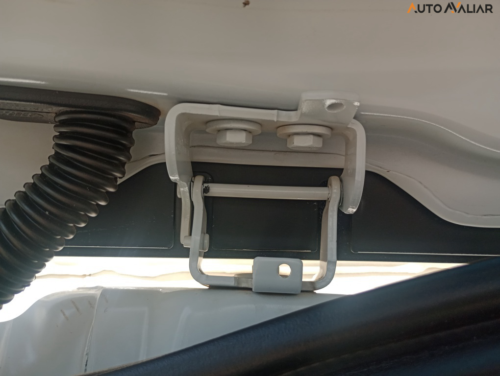 LAND ROVER DISCOVERY SPORT 2.0 D180 TURBO DIESEL SE AUTOMATICO