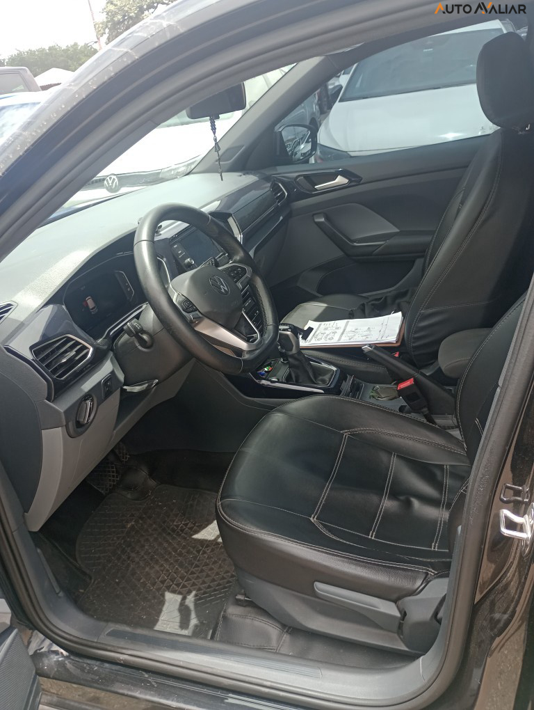 VOLKSWAGEN T-CROSS 1.0 200 TSI TOTAL FLEX COMFORTLINE AUTOM&Aacute;TICO