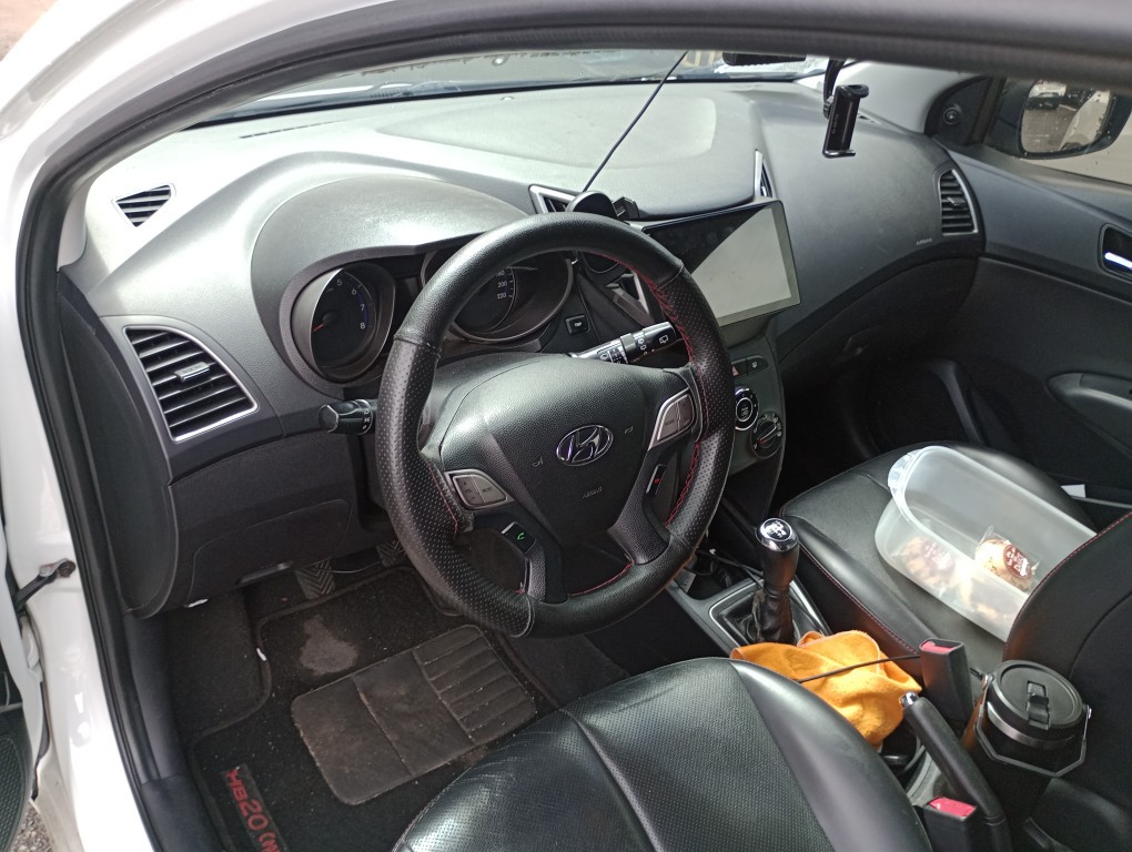 HYUNDAI HB20 1.6 COMFORT PLUS 16V FLEX 4P MANUAL