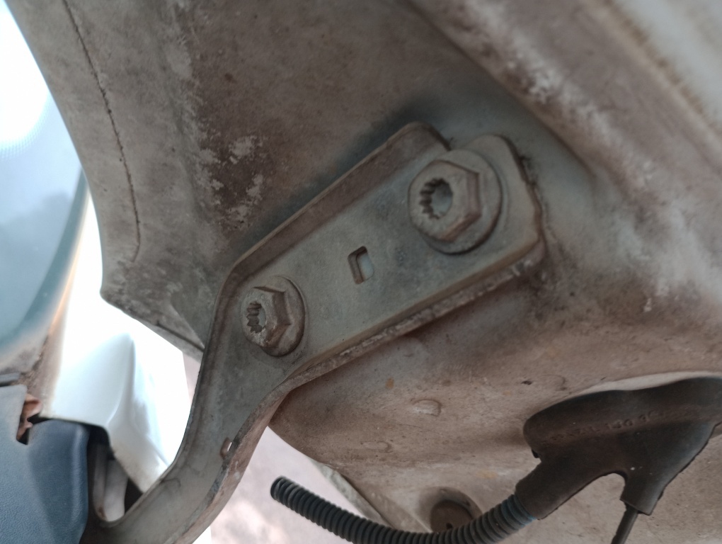 VOLKSWAGEN SAVEIRO 1.6 MI CS 8V FLEX 2P MANUAL G.VI