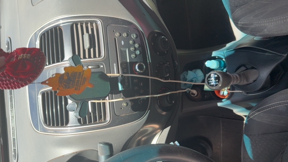 FIAT GRAND SIENA 1.4 MPI ATTRACTIVE 8V FLEX 4P MANUAL