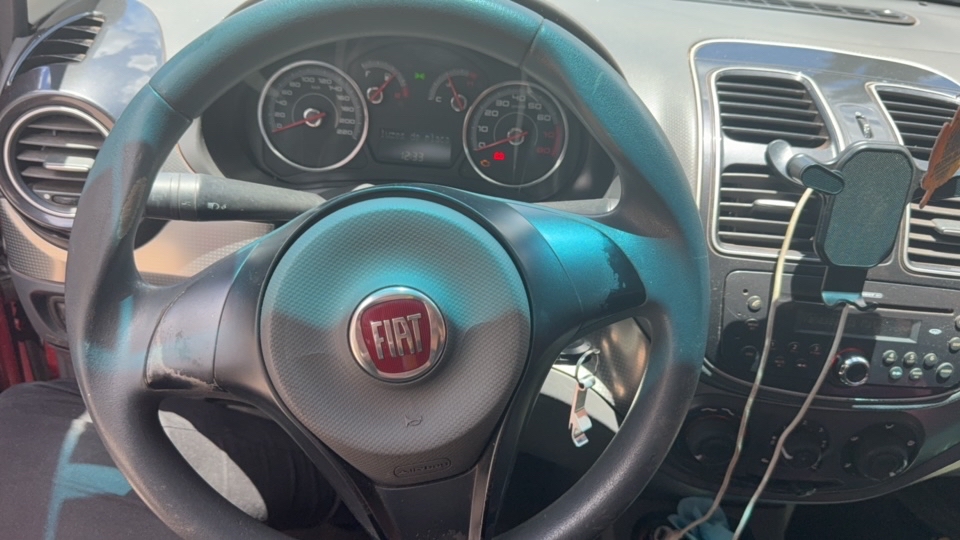 FIAT GRAND SIENA 1.4 MPI ATTRACTIVE 8V FLEX 4P MANUAL