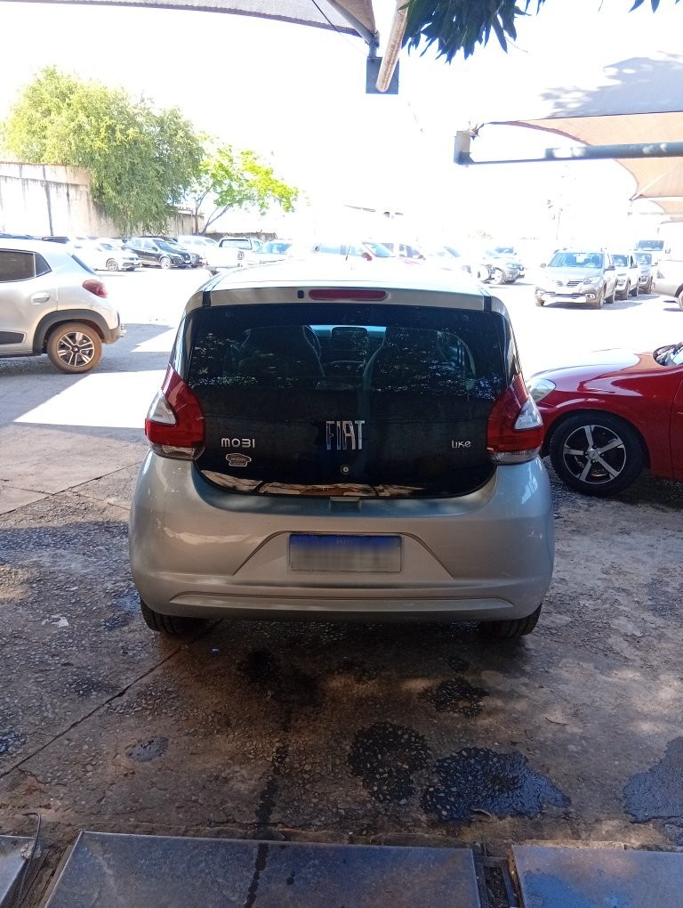 FIAT MOBI 1.0 8V EVO FLEX LIKE. MANUAL