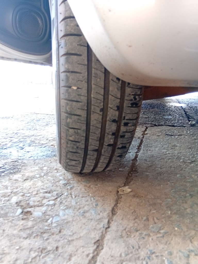 FIAT MOBI 1.0 8V EVO FLEX LIKE. MANUAL