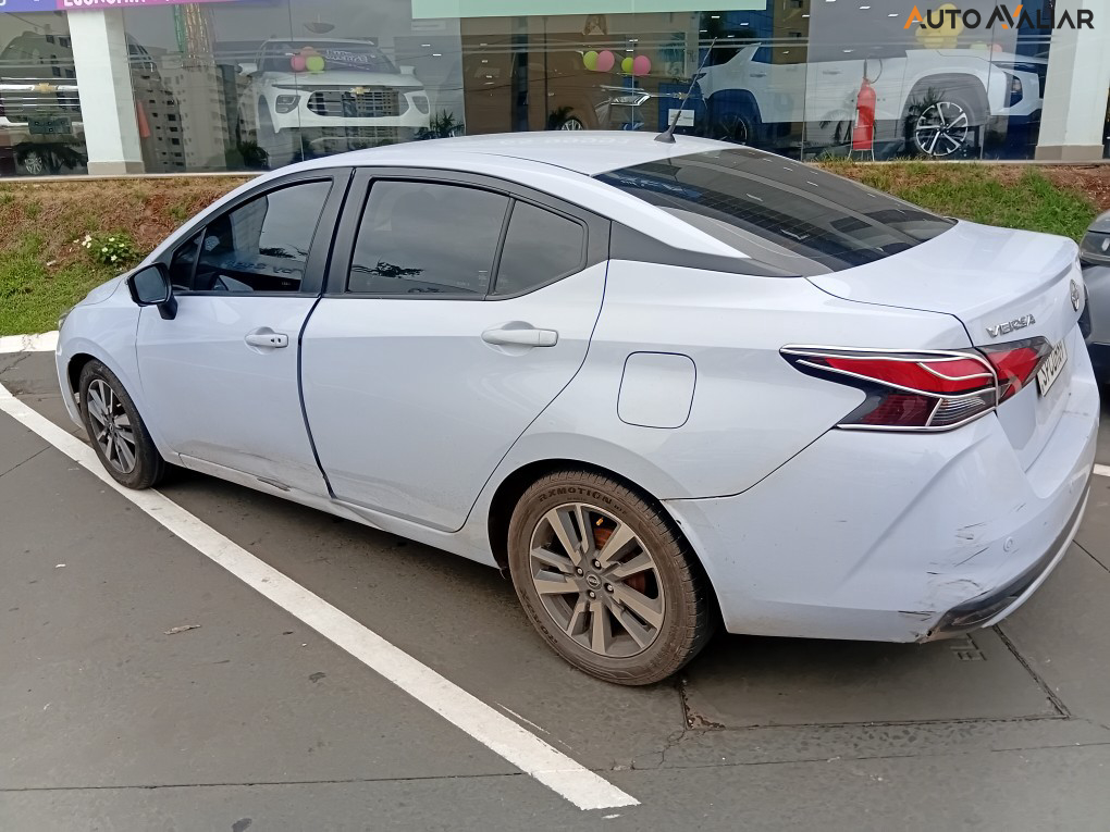 NISSAN VERSA 1.6 16V FLEX ADVANCE XTRONIC