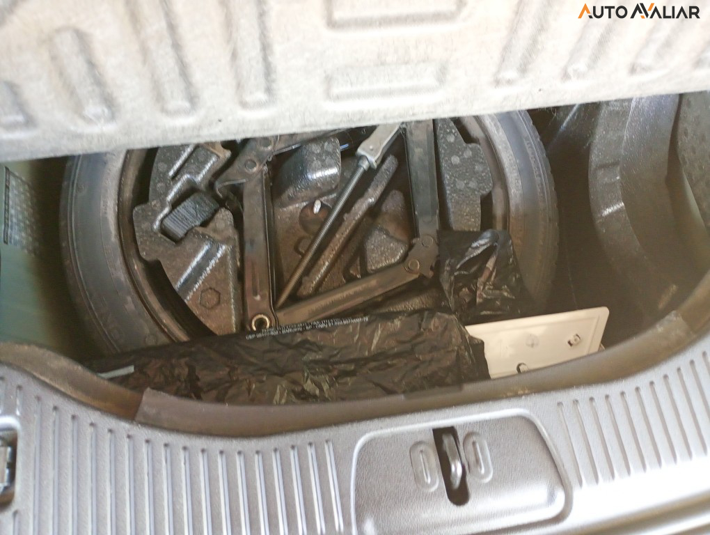 CHEVROLET TRACKER 1.8 MPFI LTZ 4X2 16V FLEX 4P AUTOMATICO