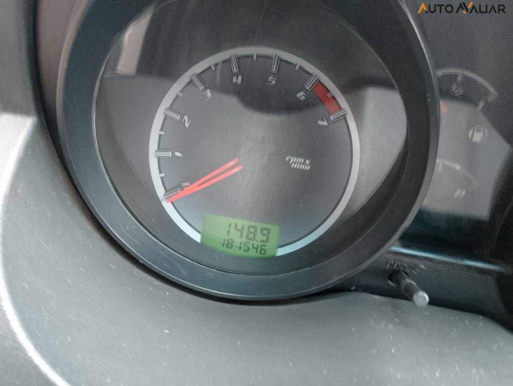 FORD FIESTA 1.0 ROCAM HATCH 8V FLEX 4P MANUAL