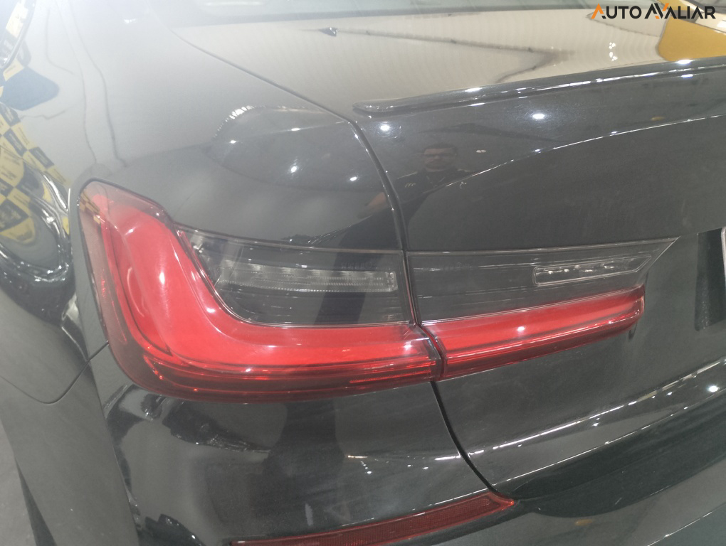 BMW 330E 2.0 16V TURBO H&Atilde;BRIDO M SPORT AUTOM&Aacute;TICO