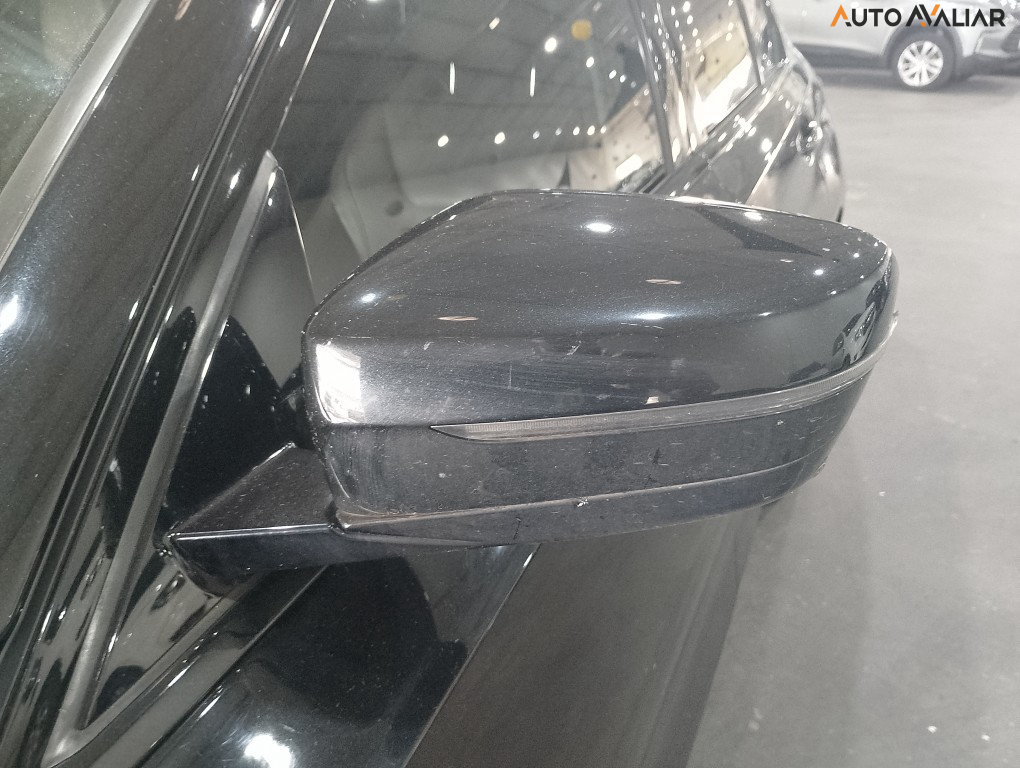 BMW 330E 2.0 16V TURBO H&Atilde;BRIDO M SPORT AUTOM&Aacute;TICO