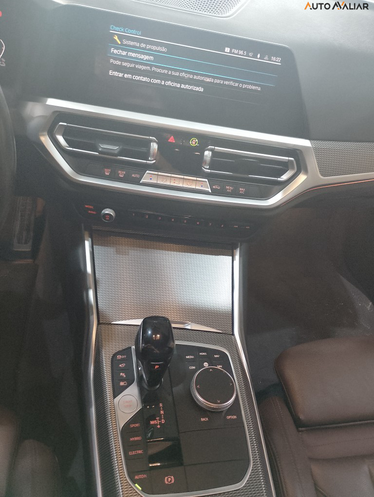 BMW 330E 2.0 16V TURBO H&Atilde;BRIDO M SPORT AUTOM&Aacute;TICO