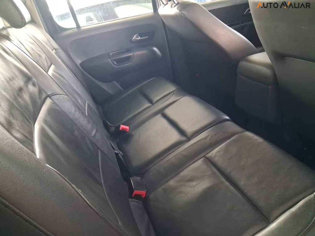 VOLKSWAGEN AMAROK 2.0 HIGHLINE 4X4 CD 16V TURBO INTERCOOLER DIESEL 4P AUTOMATICO