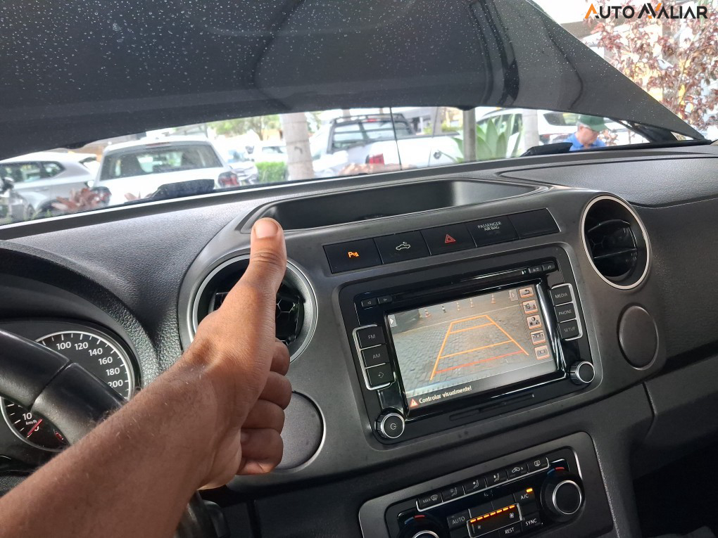 VOLKSWAGEN AMAROK 2.0 HIGHLINE 4X4 CD 16V TURBO INTERCOOLER DIESEL 4P AUTOMATICO