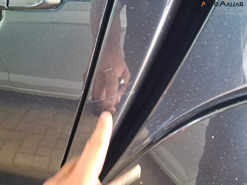 VOLKSWAGEN AMAROK 2.0 HIGHLINE 4X4 CD 16V TURBO INTERCOOLER DIESEL 4P AUTOMATICO