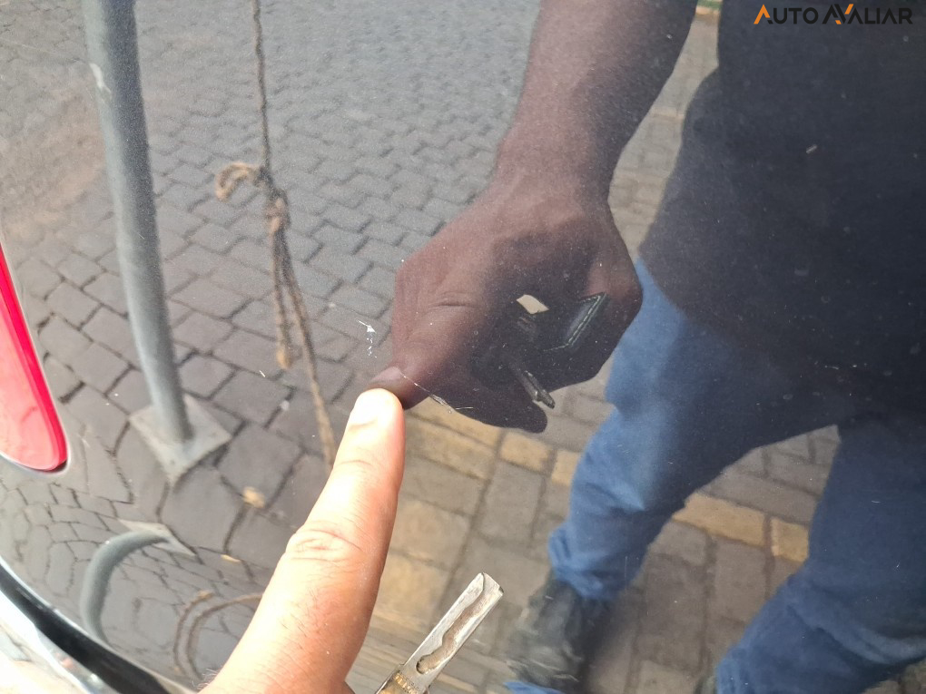 VOLKSWAGEN AMAROK 2.0 HIGHLINE 4X4 CD 16V TURBO INTERCOOLER DIESEL 4P AUTOMATICO