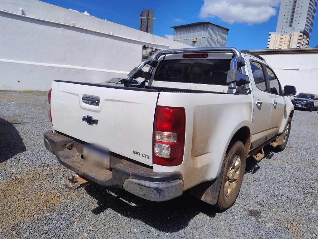 CHEVROLET S10 2.4 MPFI LTZ 4X4 CD 8V FLEX 4P MANUAL