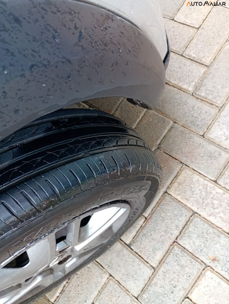 RENAULT KWID 1.0 12V SCE FLEX INTENSE MANUAL