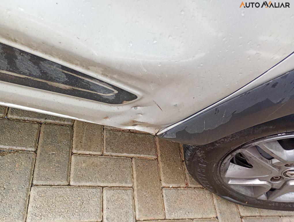 RENAULT KWID 1.0 12V SCE FLEX INTENSE MANUAL