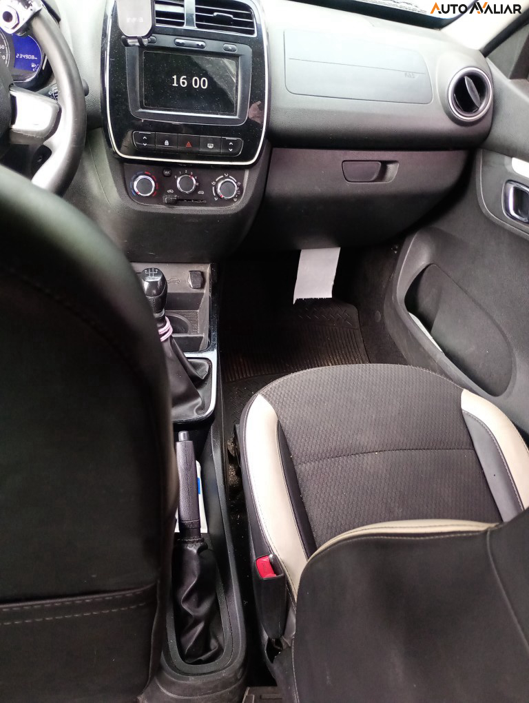 RENAULT KWID 1.0 12V SCE FLEX INTENSE MANUAL