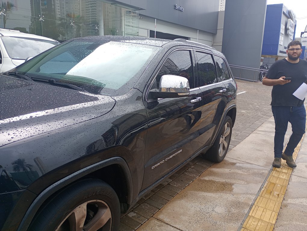 JEEP GRAND CHEROKEE 3.6 LIMITED 4X4 V6 24V GASOLINA 4P AUTOMATICO