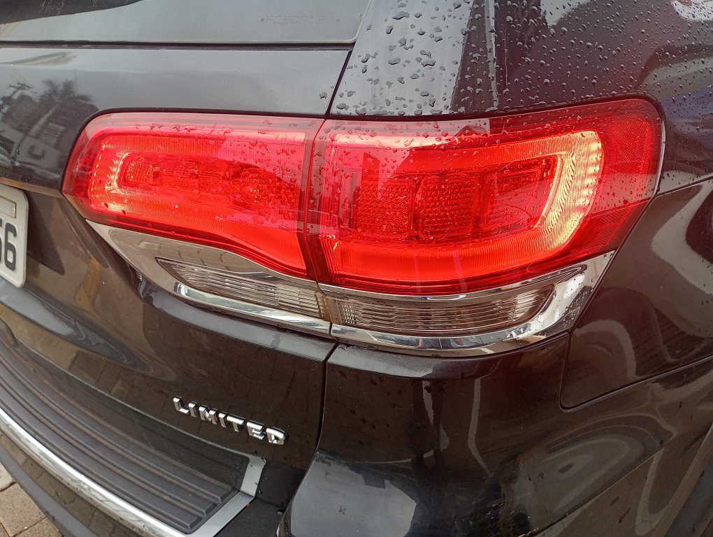 JEEP GRAND CHEROKEE 3.6 LIMITED 4X4 V6 24V GASOLINA 4P AUTOMATICO