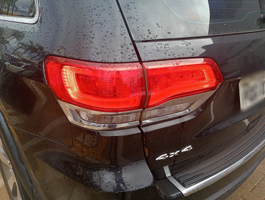 JEEP GRAND CHEROKEE 3.6 LIMITED 4X4 V6 24V GASOLINA 4P AUTOMATICO