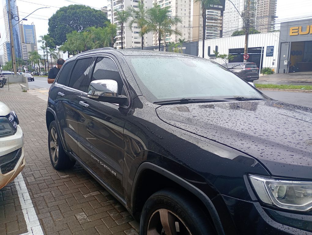 JEEP GRAND CHEROKEE 3.6 LIMITED 4X4 V6 24V GASOLINA 4P AUTOMATICO