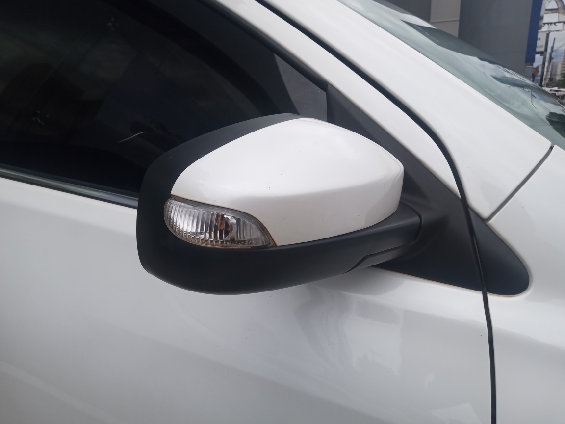 NISSAN VERSA 1.6 16V FLEXSTART SL 4P XTRONIC