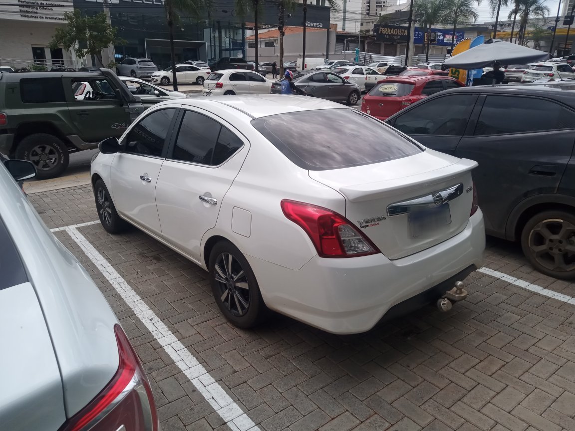 NISSAN VERSA 1.6 16V FLEXSTART SL 4P XTRONIC