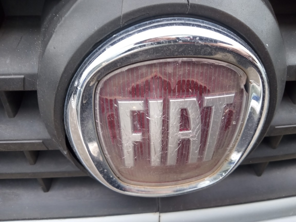 FIAT DOBLO 1.8 MPI HLX 8V FLEX 4P MANUAL