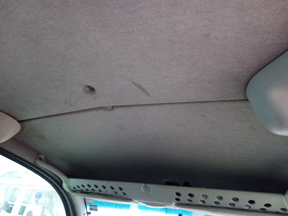 FIAT DOBLO 1.8 MPI HLX 8V FLEX 4P MANUAL