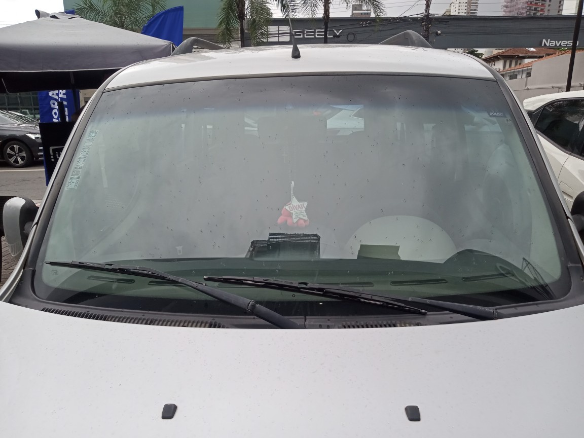 FIAT DOBLO 1.8 MPI HLX 8V FLEX 4P MANUAL