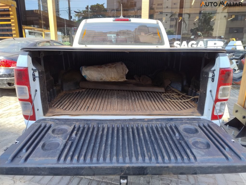 FORD RANGER 2.2 XLS 4X4 CD 16V DIESEL 4P AUTOMATICO