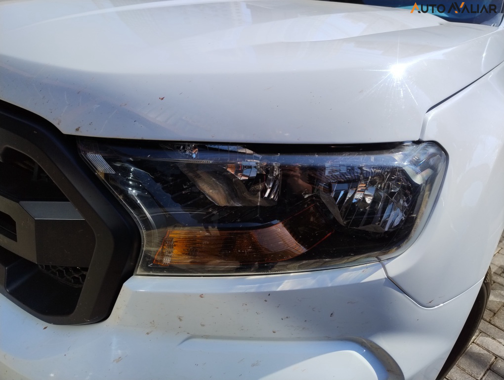 FORD RANGER 2.2 XLS 4X4 CD 16V DIESEL 4P AUTOMATICO