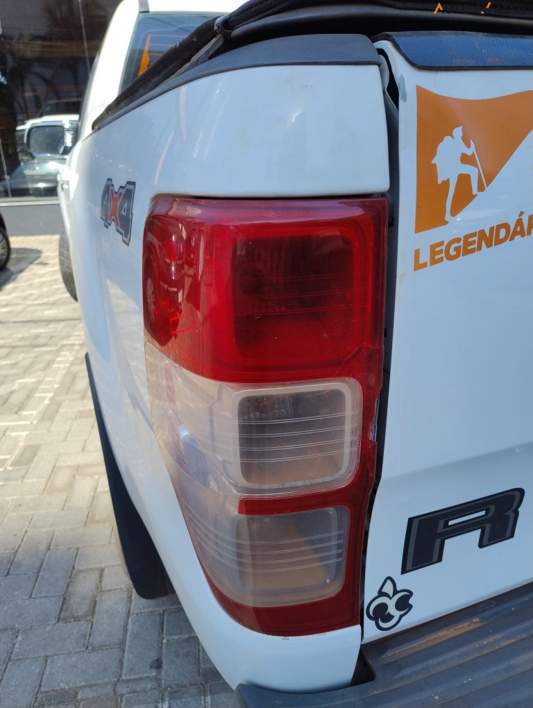 FORD RANGER 2.2 XLS 4X4 CD 16V DIESEL 4P AUTOMATICO