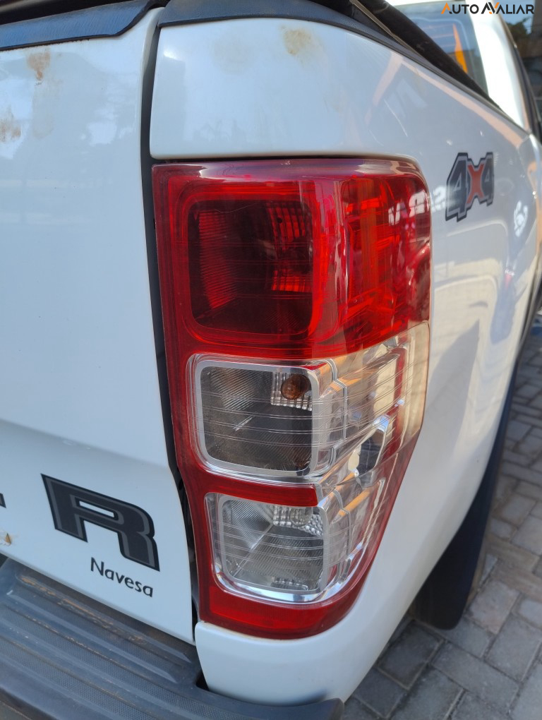 FORD RANGER 2.2 XLS 4X4 CD 16V DIESEL 4P AUTOMATICO