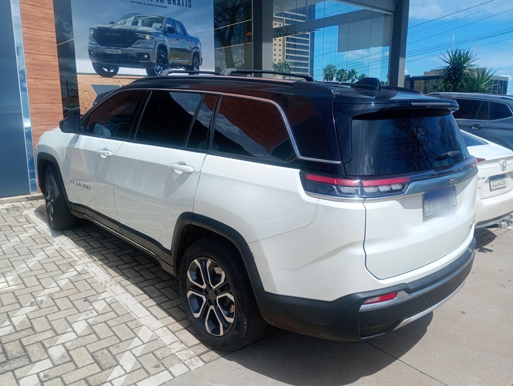 JEEP COMMANDER 1.3 T270 TURBO FLEX LIMITED AT6