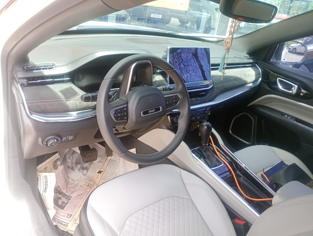 JEEP COMMANDER 1.3 T270 TURBO FLEX LIMITED AT6