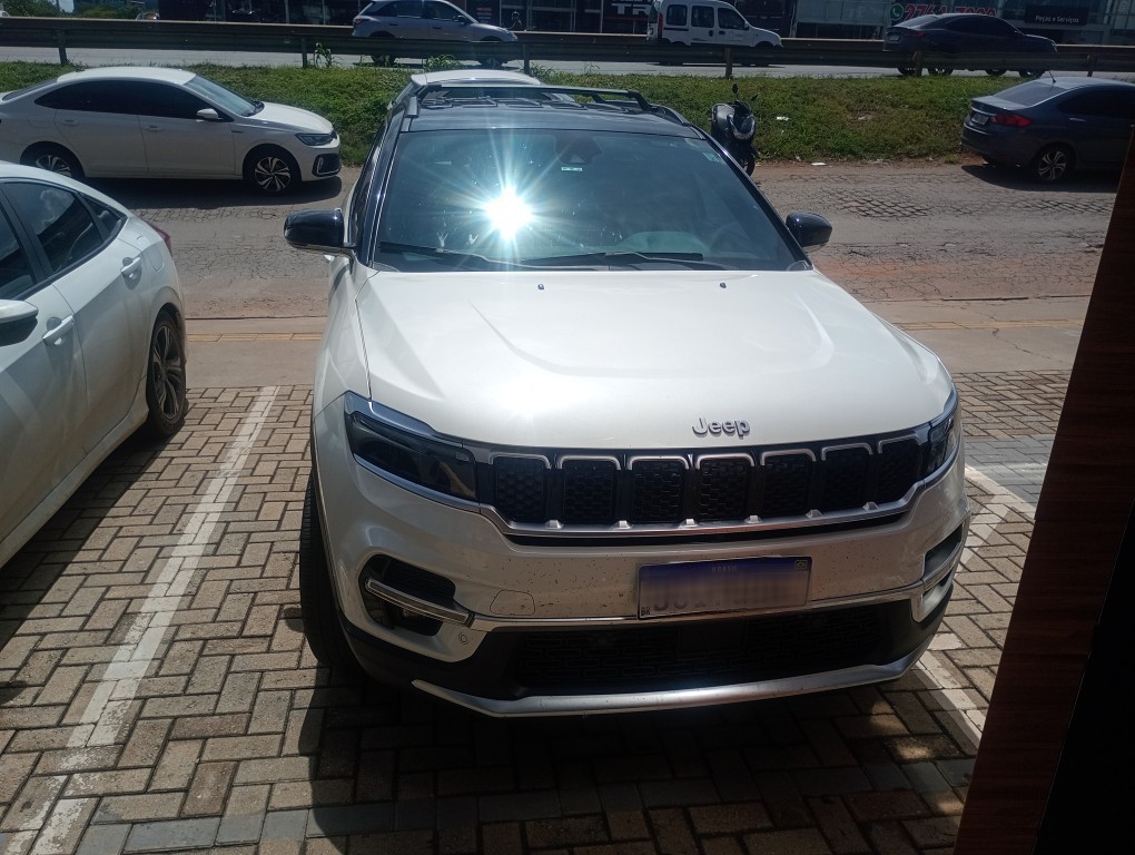 JEEP COMMANDER 1.3 T270 TURBO FLEX LIMITED AT6