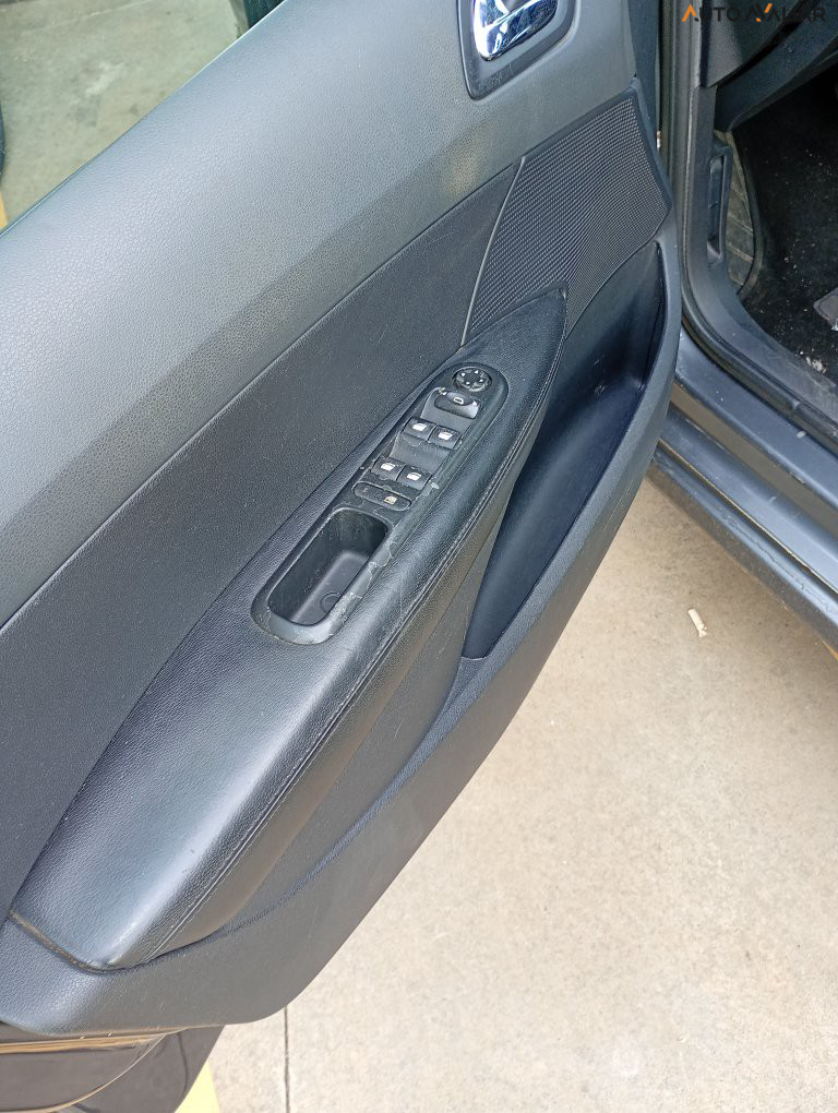 PEUGEOT 308 2.0 ALLURE 16V FLEX 4P AUTOMATICO