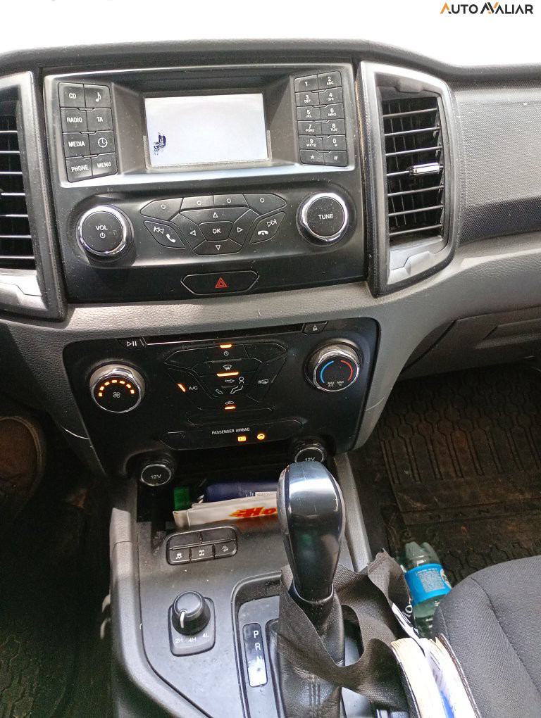 FORD RANGER 2.2 XLS 4X4 CD 16V DIESEL 4P AUTOMATICO